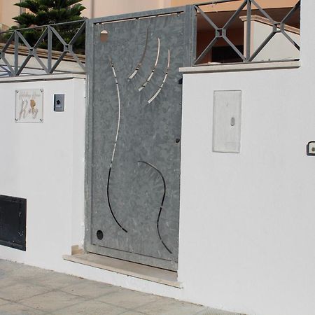 Holiday House Rosy Cavallino di Lecce Esterno foto