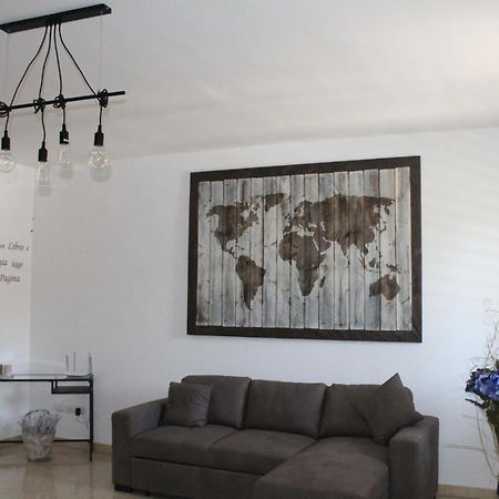 Holiday House Rosy Cavallino di Lecce Esterno foto