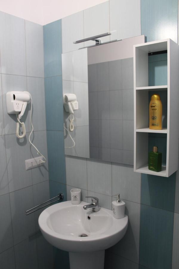 Holiday House Rosy Cavallino di Lecce Esterno foto