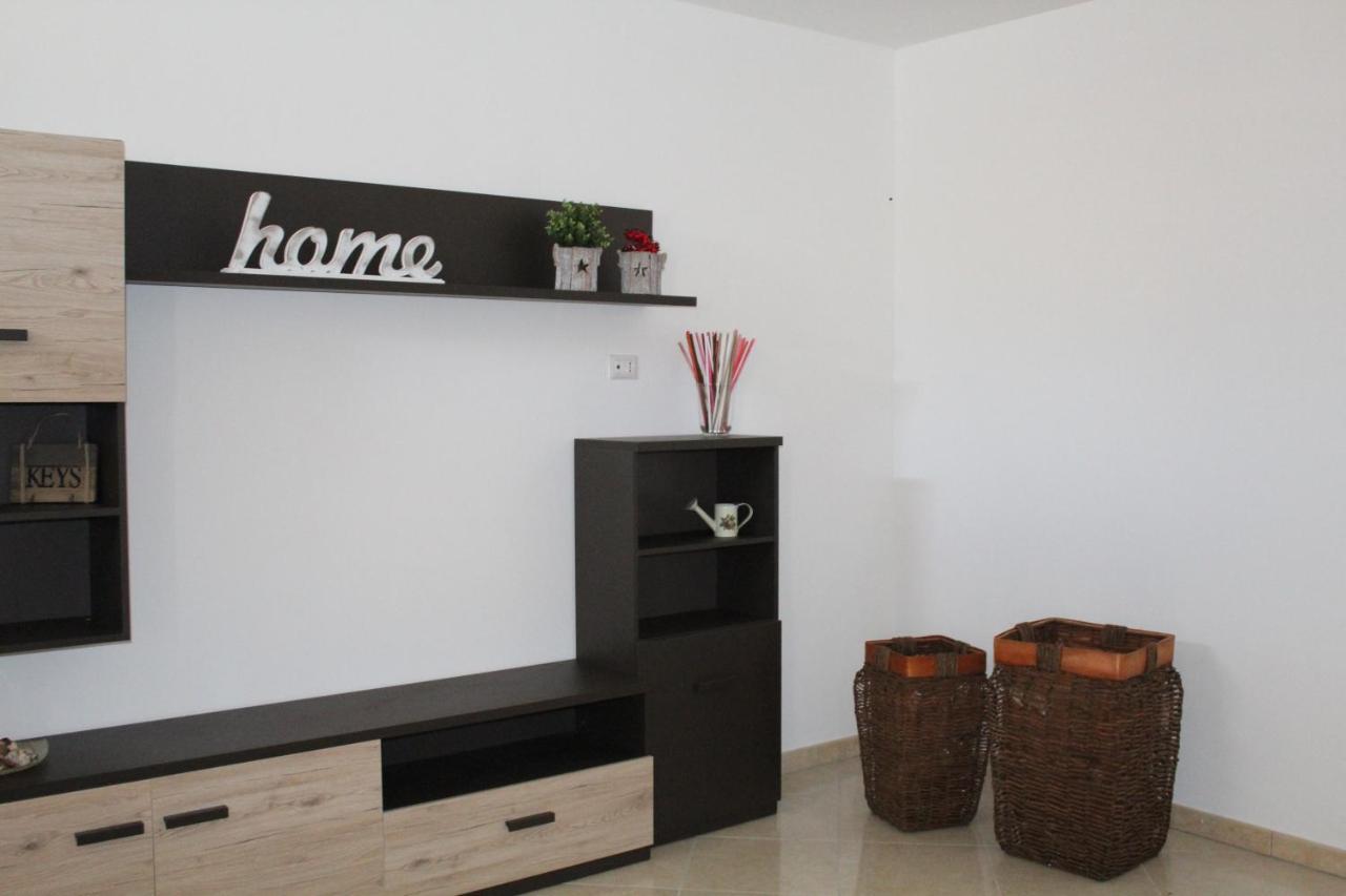 Holiday House Rosy Cavallino di Lecce Esterno foto